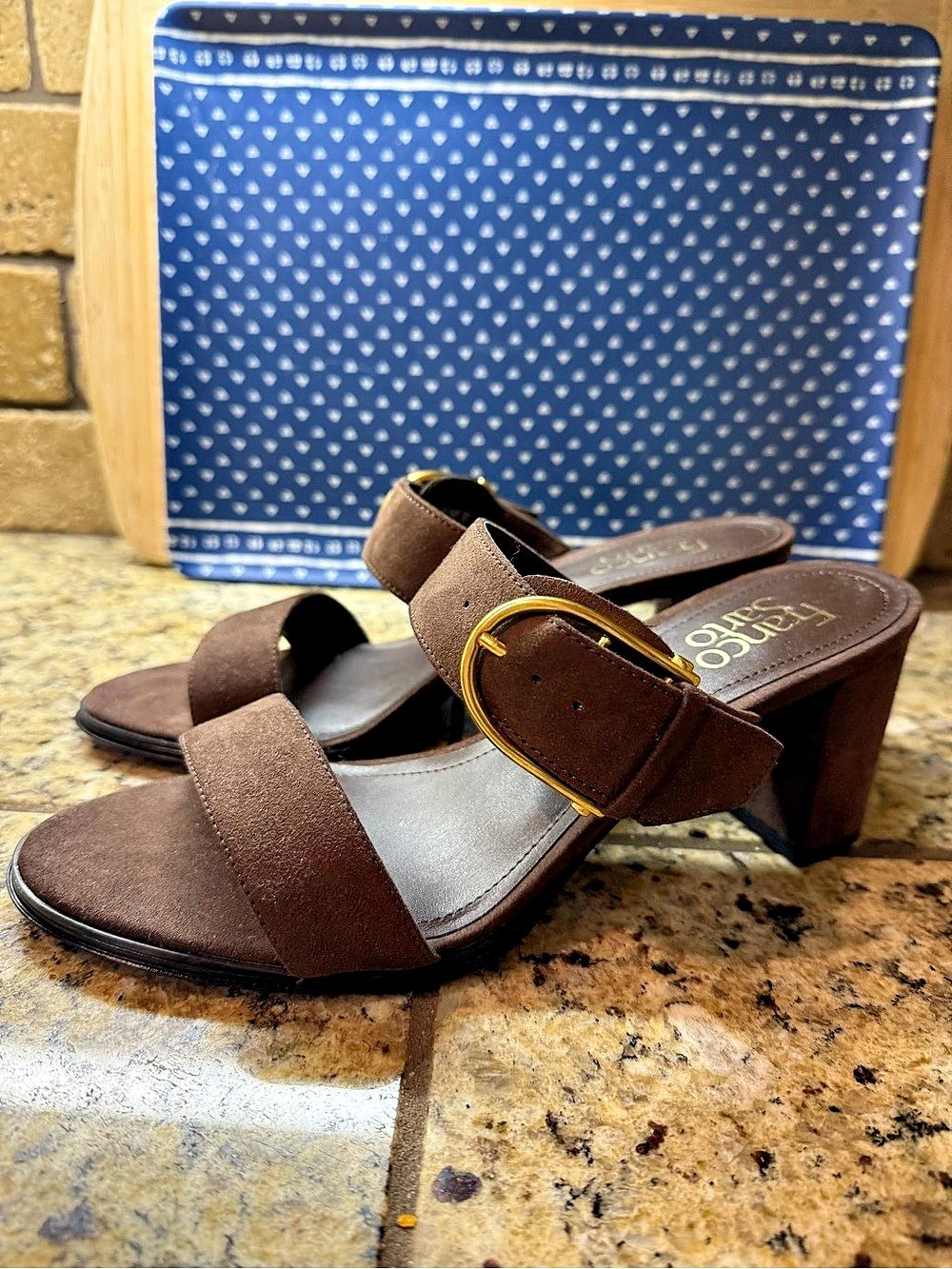 Franco Sarto Brown Block Heel Sandals US 8.5 M .. pristine condition!